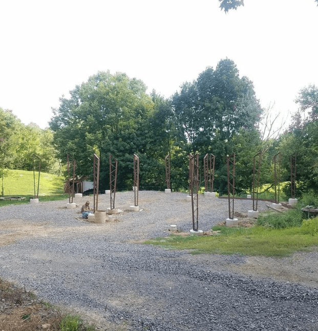 Parkwood garage with drive