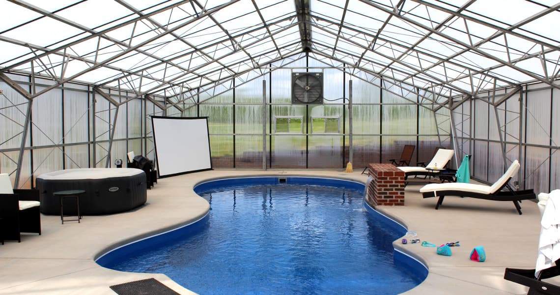 Pool enclosure structure